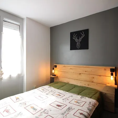 Apartment T2 Centre-ville, 6 Couchages *