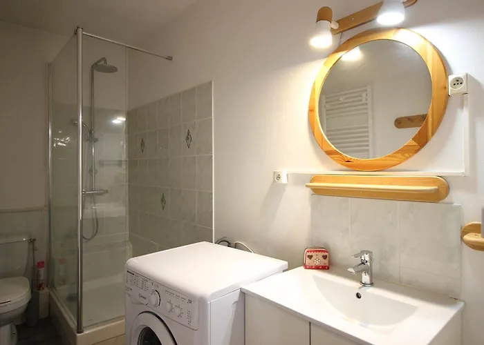 T2 Centre-ville, 6 Couchages - Fr-1-415-189 * Le Mont-Dore